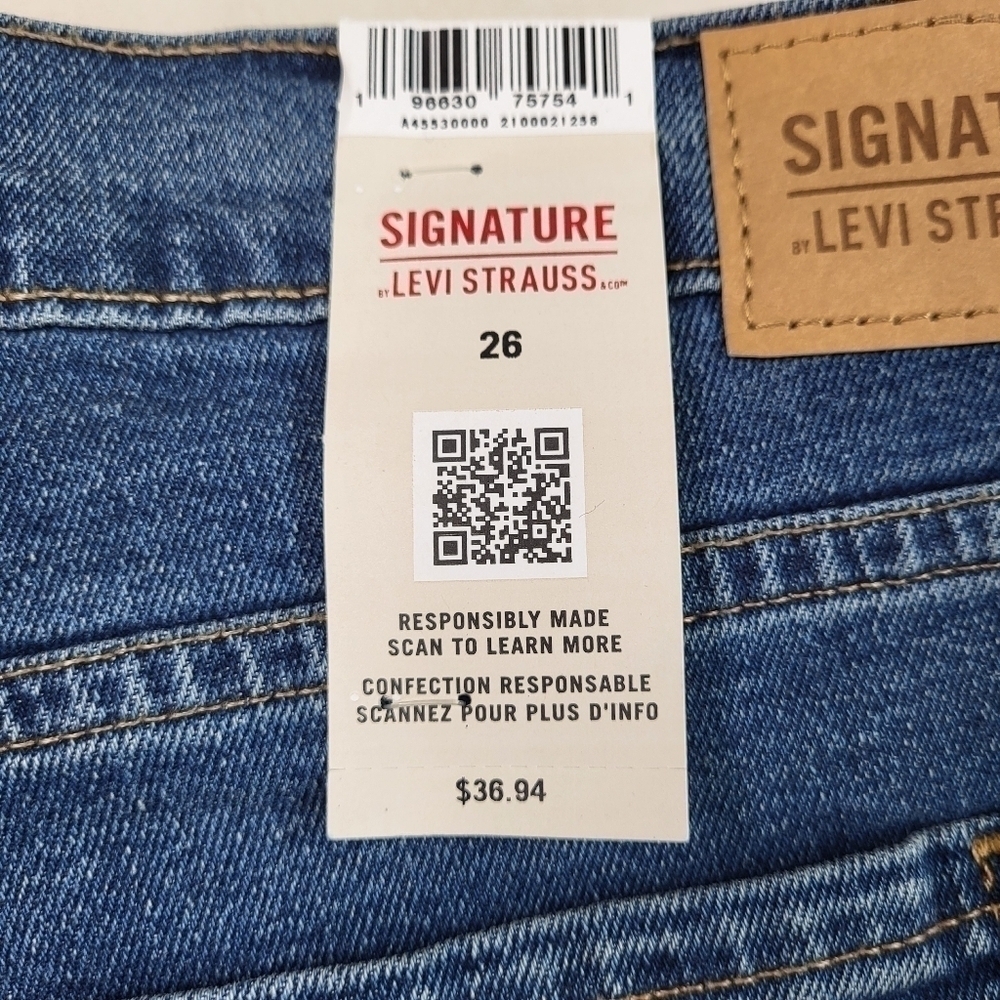 ❤️ Levi’s Cropped Heritage Plus Size Blue Jeans. Straight Loose Fit. 26W - Picture 9 of 12